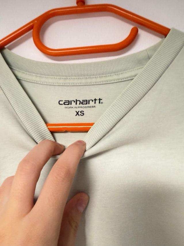 pack de camisetas guess, mochino y carhartt