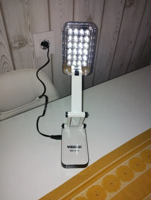 Lámpara Escritorio LED WEIDASI WD-602 Plata/Blanca