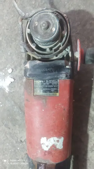 HILTI DC230-S Amoladora Angular 230mm y 2500 vatio