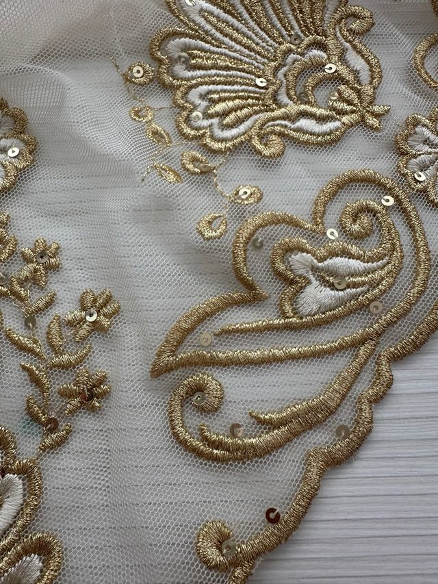 Manteleta Fallera Infantil Dorada