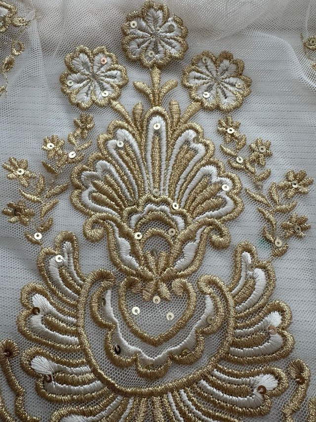 Manteleta Fallera Infantil Dorada