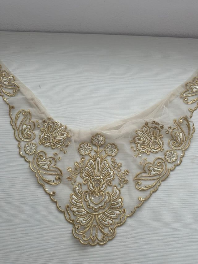 Manteleta Fallera Infantil Dorada