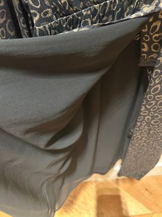 Vestido fiesta Massimo Dutti negro/dorado