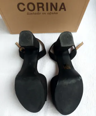 Sandalias Negras Tacón, Corina Talla 40.