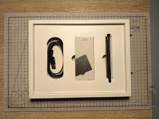 Wacom Intuos M Pistacho