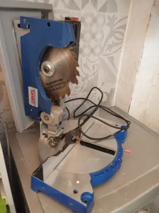 Sierra Circular Profesional Canora