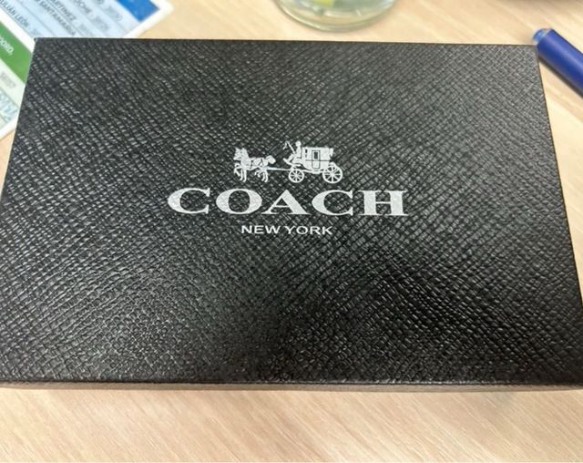 Monedero Coach Negro y Gris