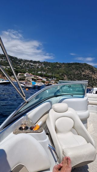 Embarcación Crownline 240 LS