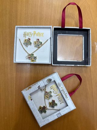 Conjunto Harry Potter collar y pendientes cerrado