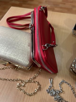 BOLSOS LOTE DE 4 TODOS SIN ESTRENAR NUEVOS