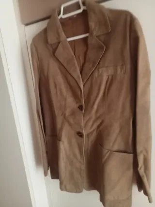 Americana mujer de cuero genuíno  beige/marrón