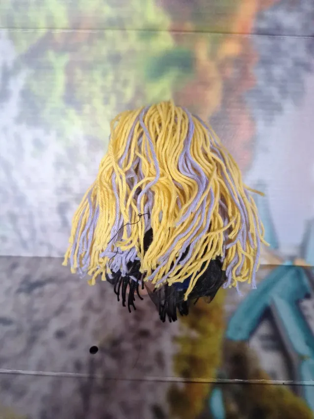 Muñeca Barriguitas pelo rubio y lila