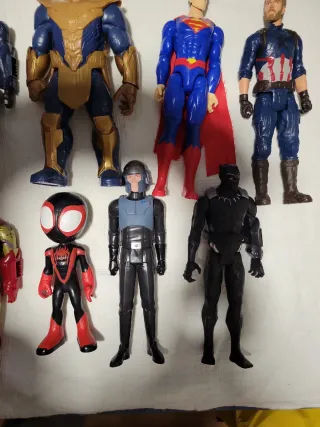 Lote 9 figuras Marvel