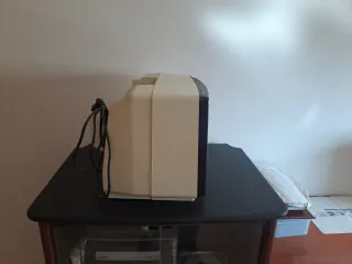 Televisor Elbe Beige y Negro