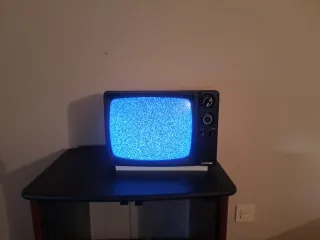 Televisor Elbe Beige y Negro