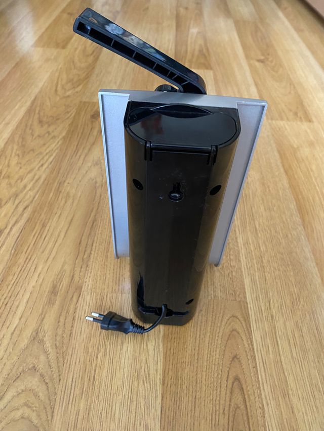 Abrelatas y afilador de cuchillo eléctrico Krups