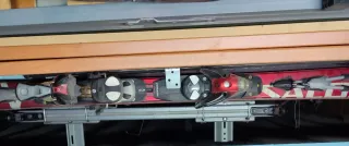 Esquís Salomon L168 con fijaciones