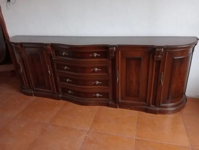 Precioso recibidor de madera