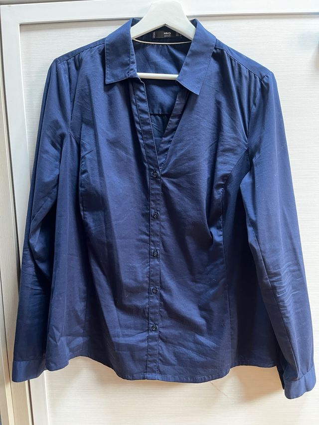 Camisa de “MANGO”