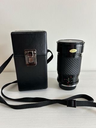 Cámara Olympus Analógica + Accesorios