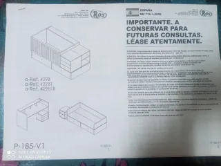 Cama infantil con cajonera y escritorio o cuna.