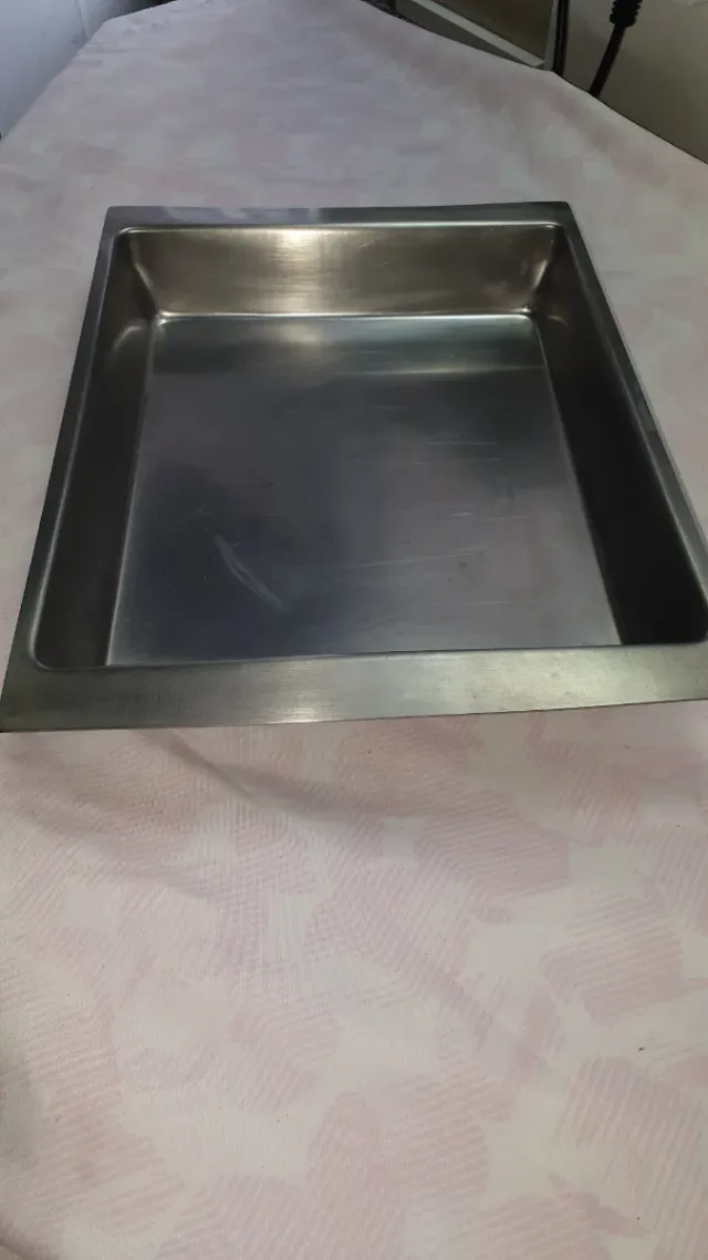 Tabuleiro em Inox 33x28x16 alt
