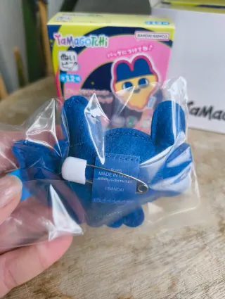 Bandai Tamagotchi Paradise Plush Pin