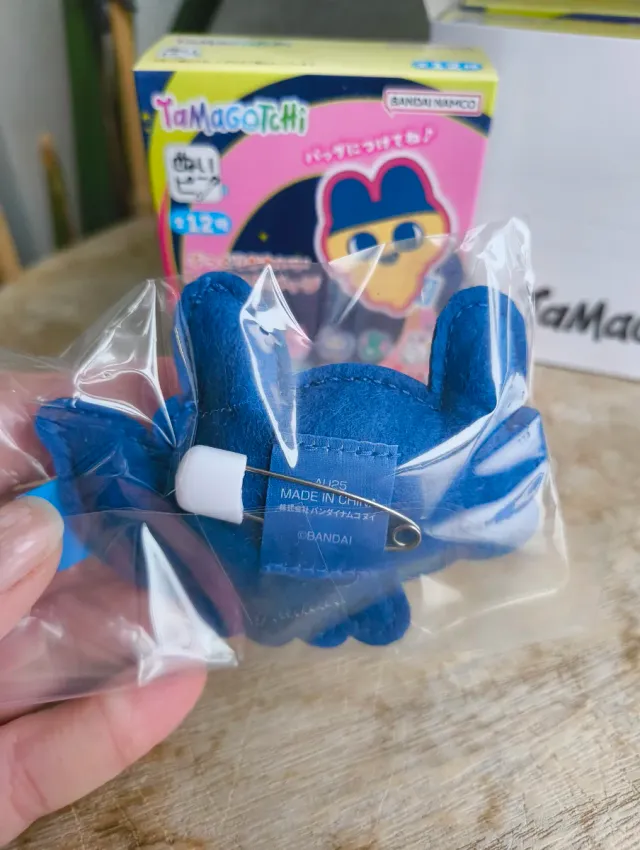Bandai Tamagotchi Paradise Plush Pin