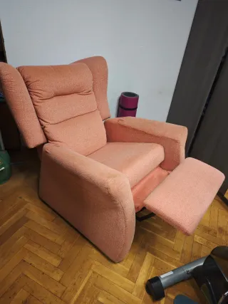 Sofá reclinable tela naranja/rosa