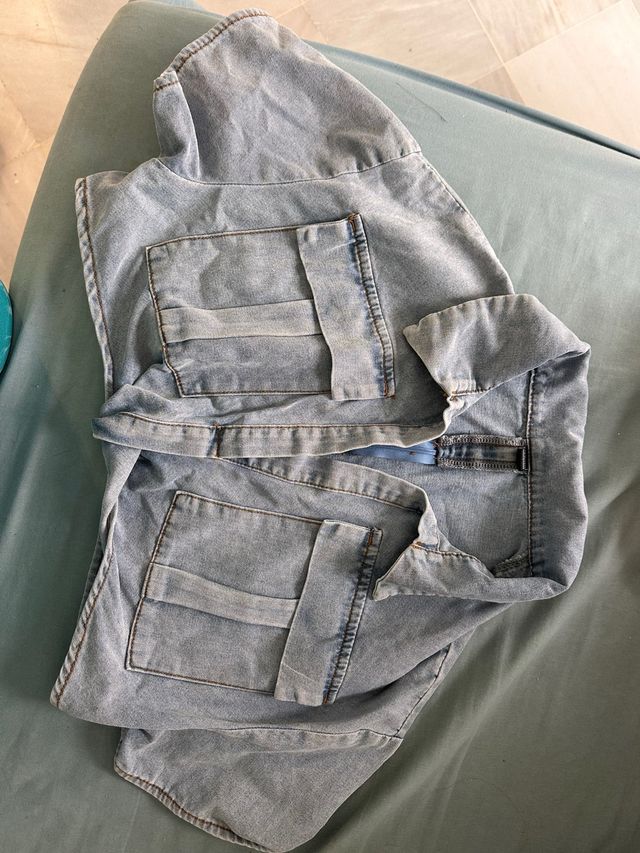 Camisa vaquera moderna