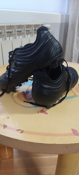 Botas de fútbol negras Marca COPA