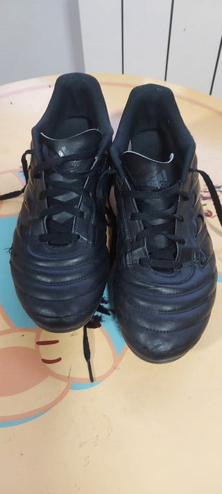 Botas de fútbol negras Marca COPA