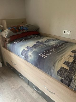 Habitación completa: Cama nido, armario y estanter