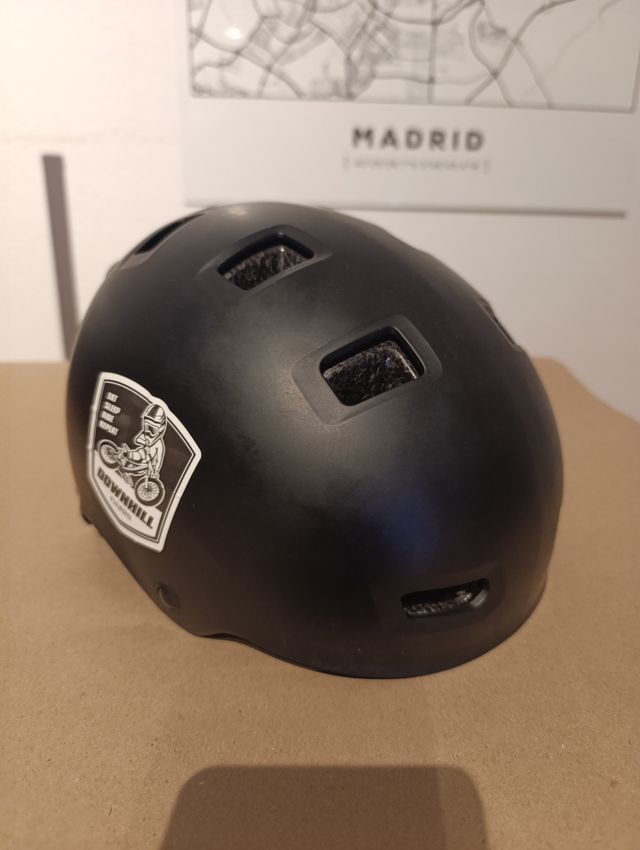 Casco B-Win Bicicleta/Skate Negro