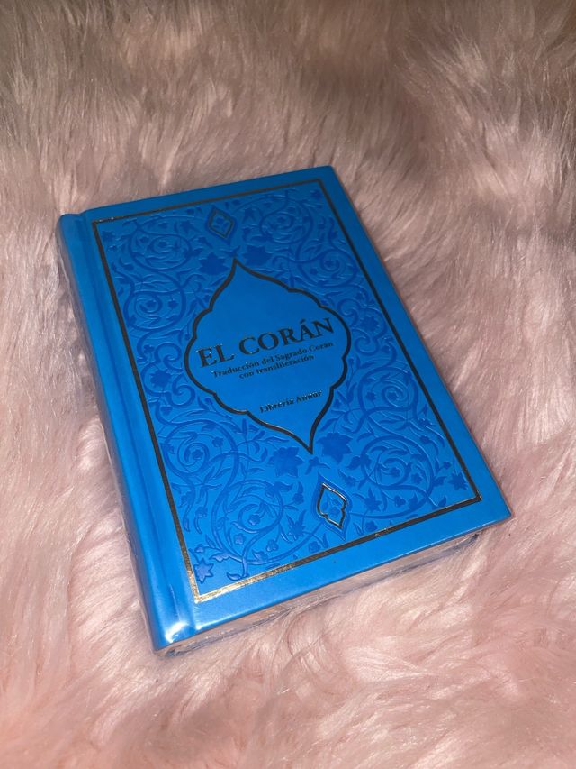 El coran transliterado color azul