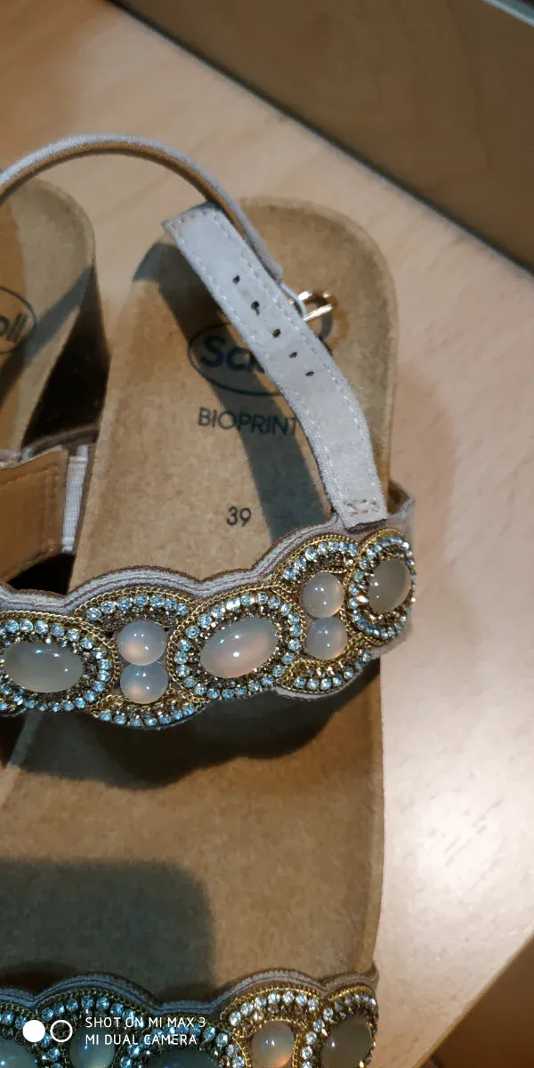 Sandalias nuevas Schooll