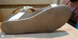 Sandalias nuevas Schooll