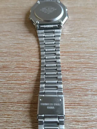 Casio A158WA-DF correa acero inoxidable. Nuevo