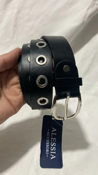 Cintura donna Alessia nera con borchie argento