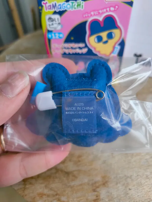Bandai Tamagotchi Paradise Plush Pin