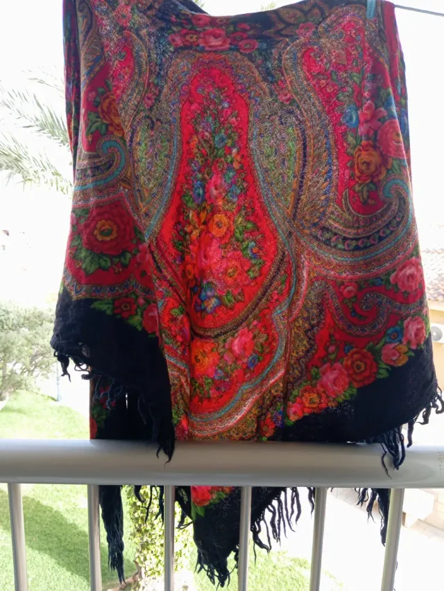 Pañuelo estampado floral