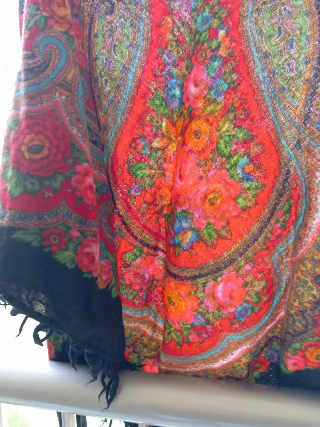 Pañuelo estampado floral