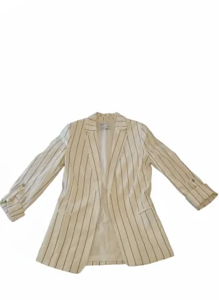 Americana y falda rayas blanco y negro