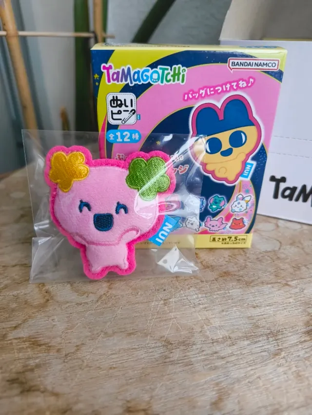 Bandai Tamagotchi Paradise Plush Pin
