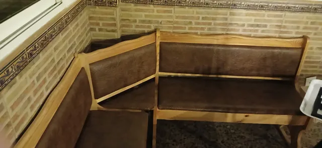 Banco rinconera hecho a mano