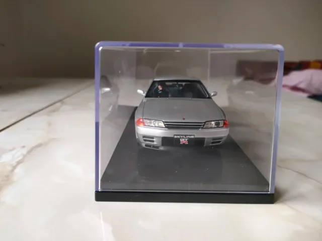 Nissan Skyline GT-R R32 de hpi-racing 1/32