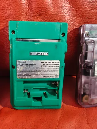 Lotto di 3 Game Boy Pocket da riparare