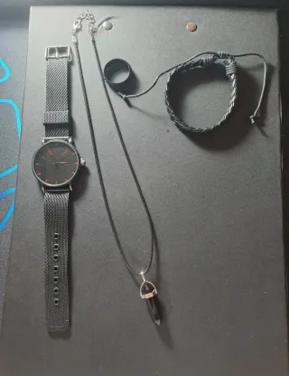 Kit Relógio, Colar, Anel e Pulseira