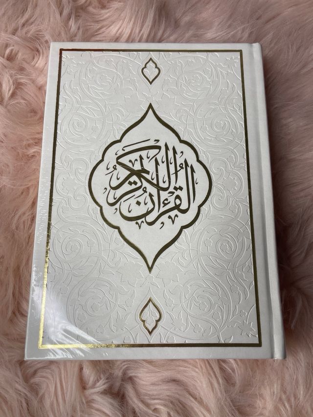 el coran en español color blanco