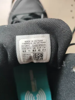 Converse Blaze V2 Talla 43 Negro y Rojo